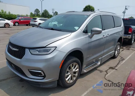 2021 Chrysler Pacifica Touring L z USA, uszkodzony, nr VIN 2C4RC1BG7MR548331